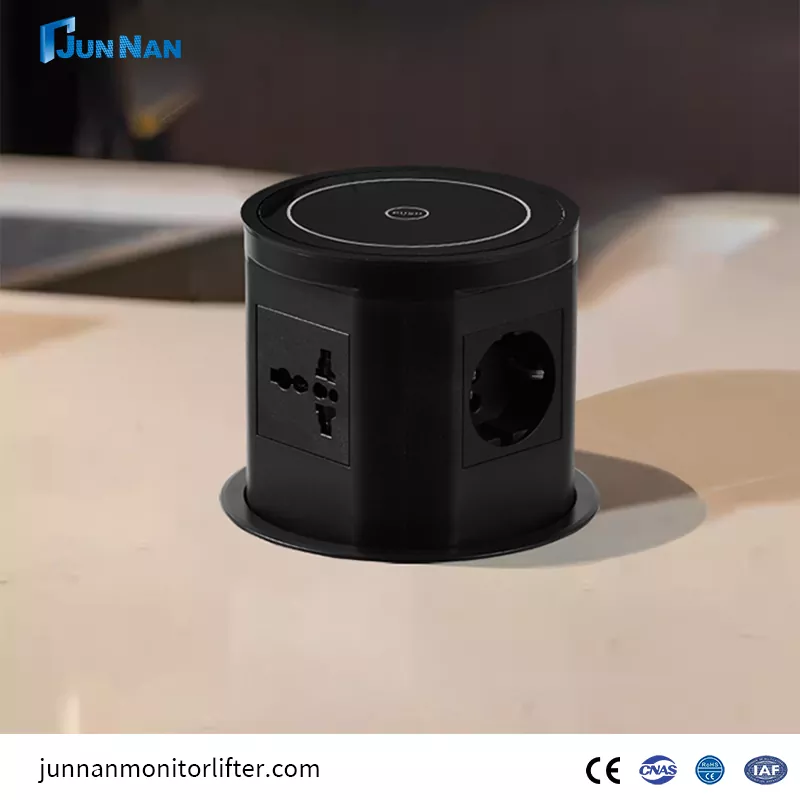 Soket Outlet Daya sing dipasang